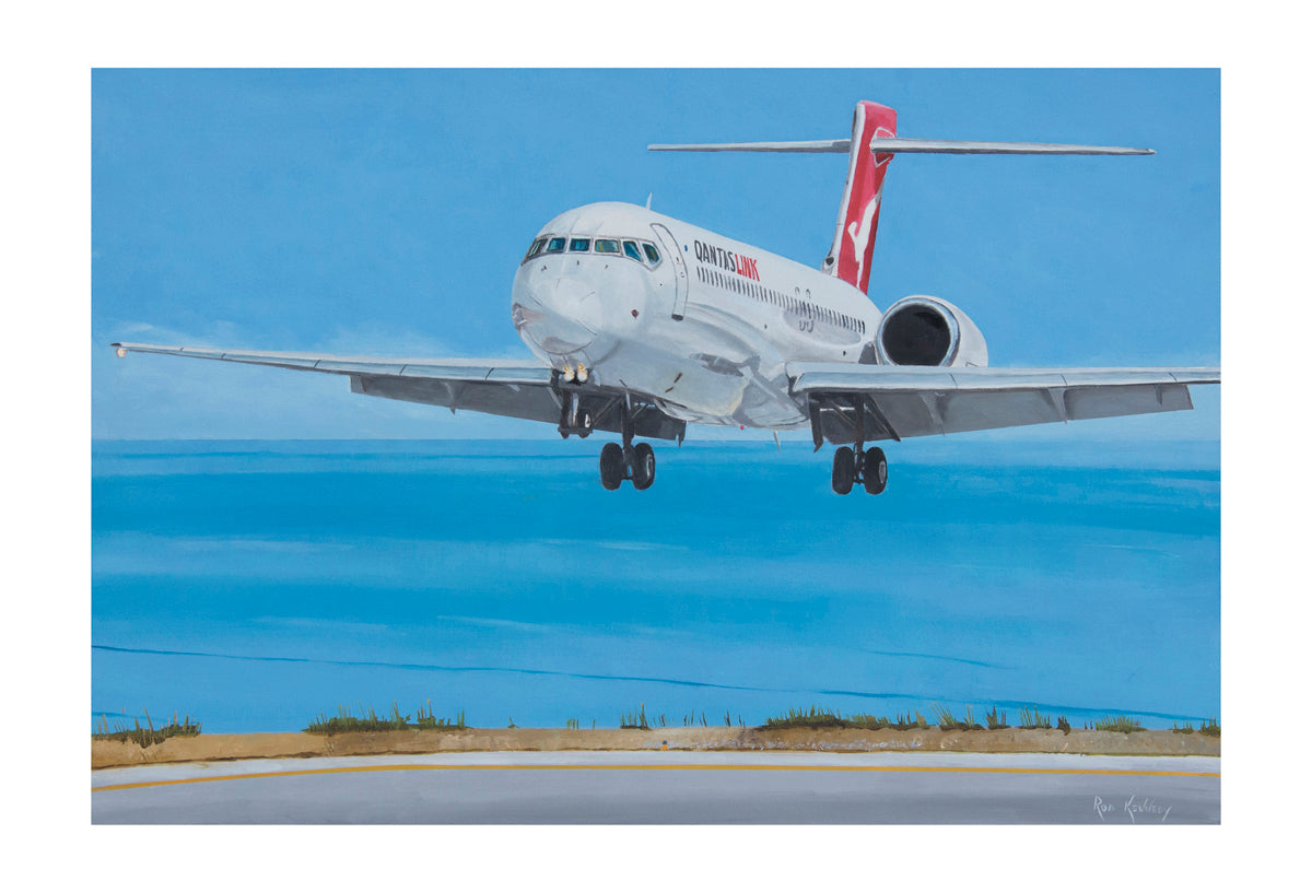 Print - QantasLink 717 on Final Approach